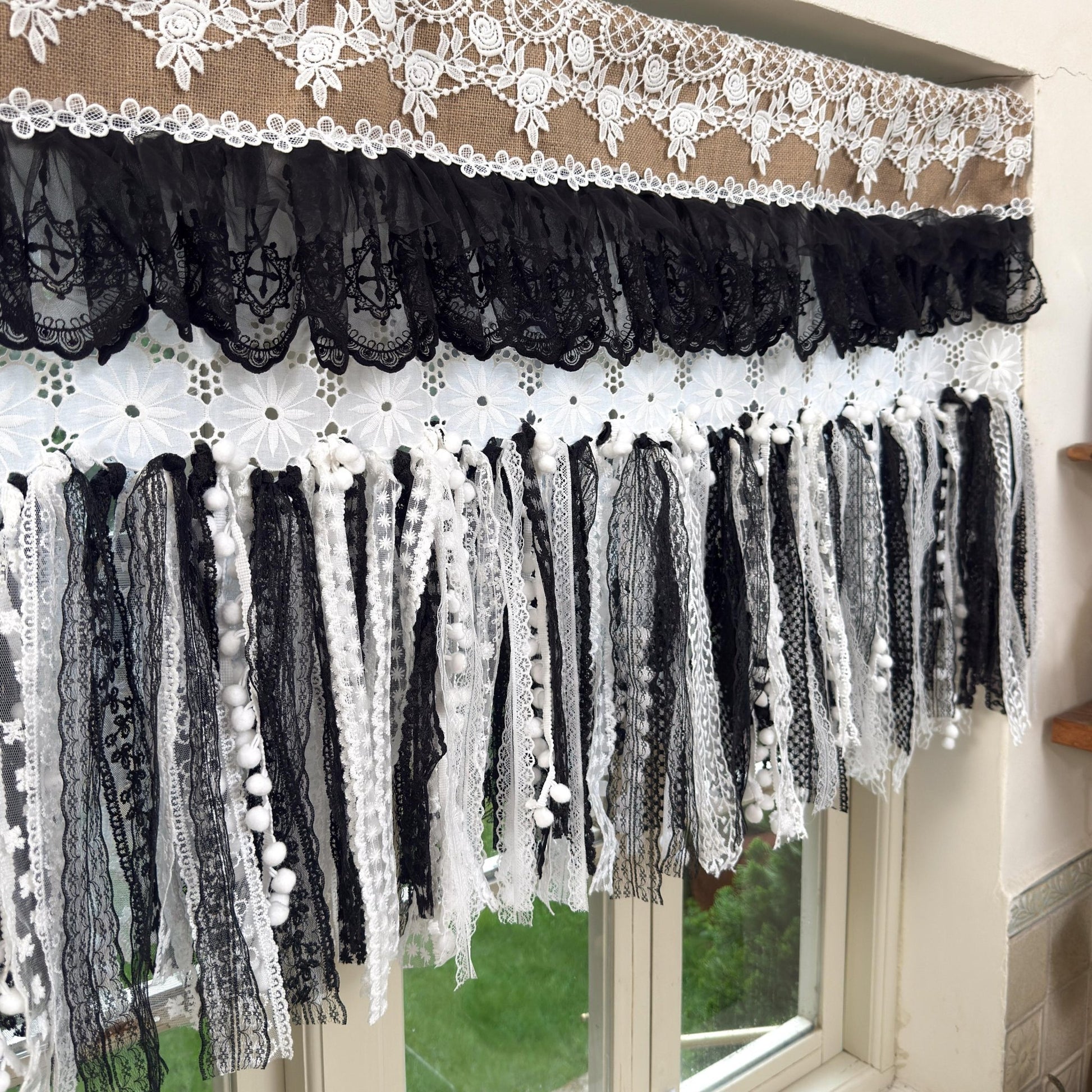 Custom Rustic Burlap & Lace Window Valance - UDreamHome