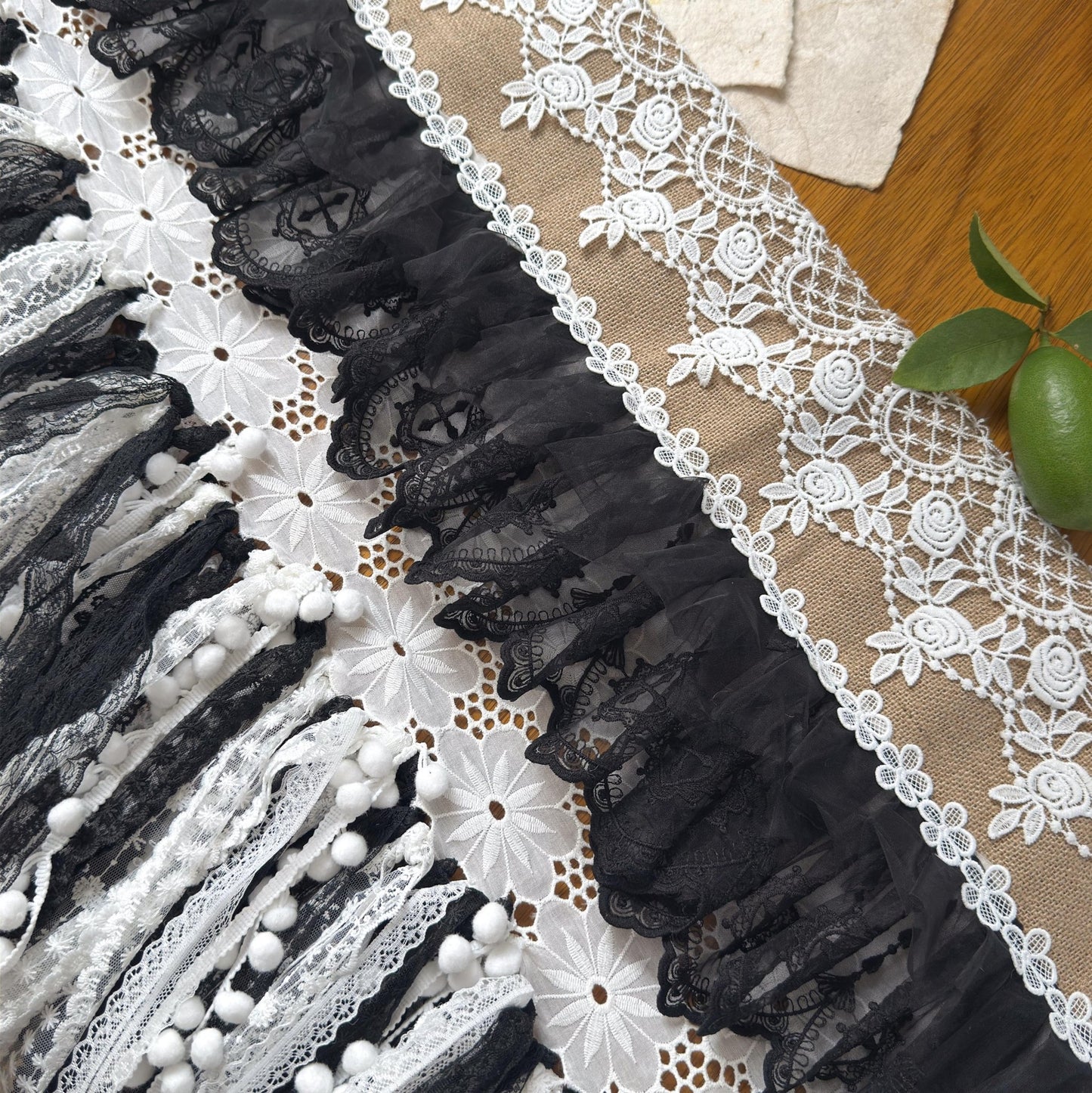 Custom Rustic Burlap & Lace Window Valance - UDreamHome