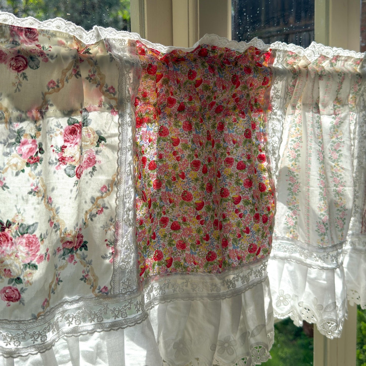 French Country Ruffled Cotton & Lace Valance - UDreamHome