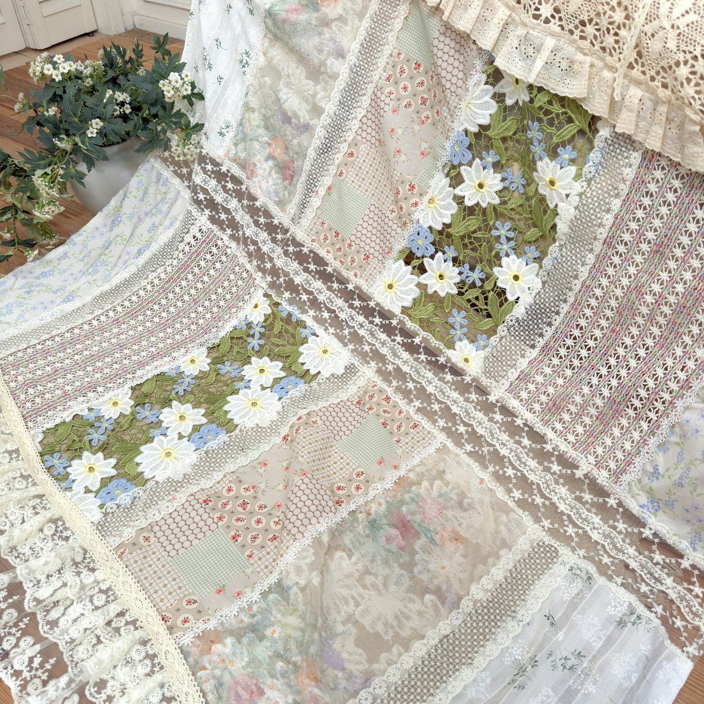 Green Embroidery Floral Vintage Patchwork Curtain - UDreamHome