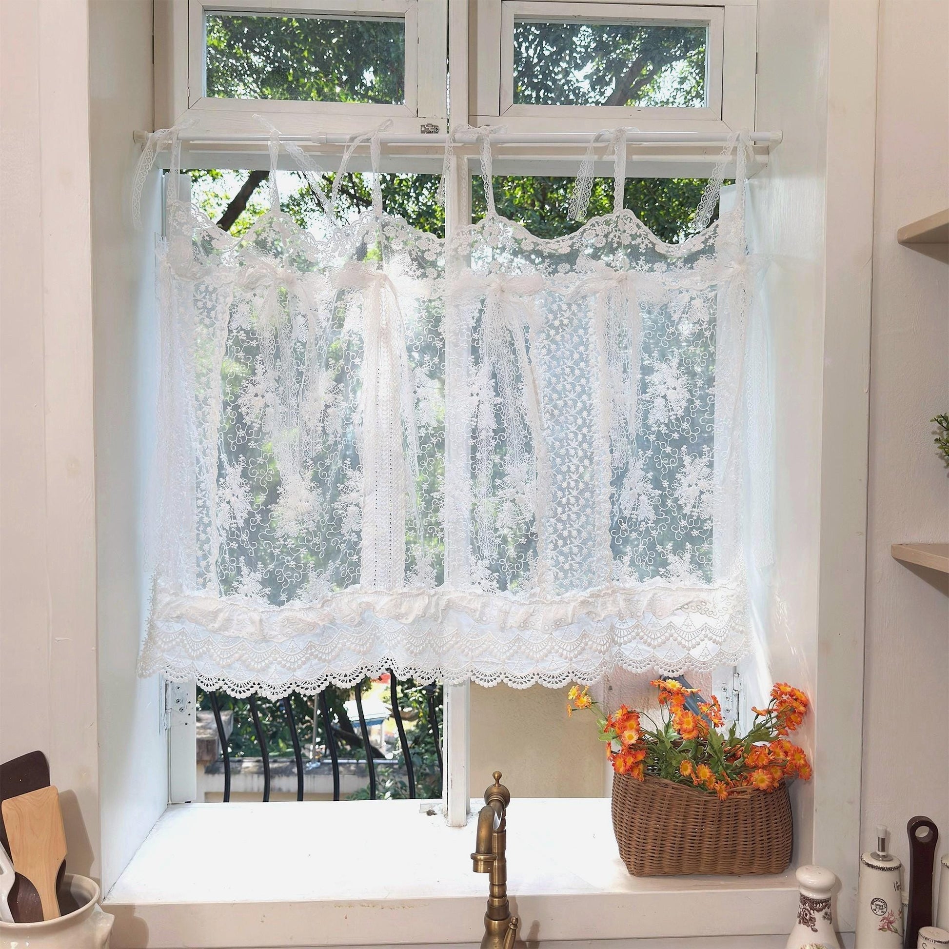 Mediterranean Beach Shabby Chic White Farmhouse Lace Curtain Valance, Backdrop Decor, Embroidery Floral Patchwork Curtain, H-25in (65cm)