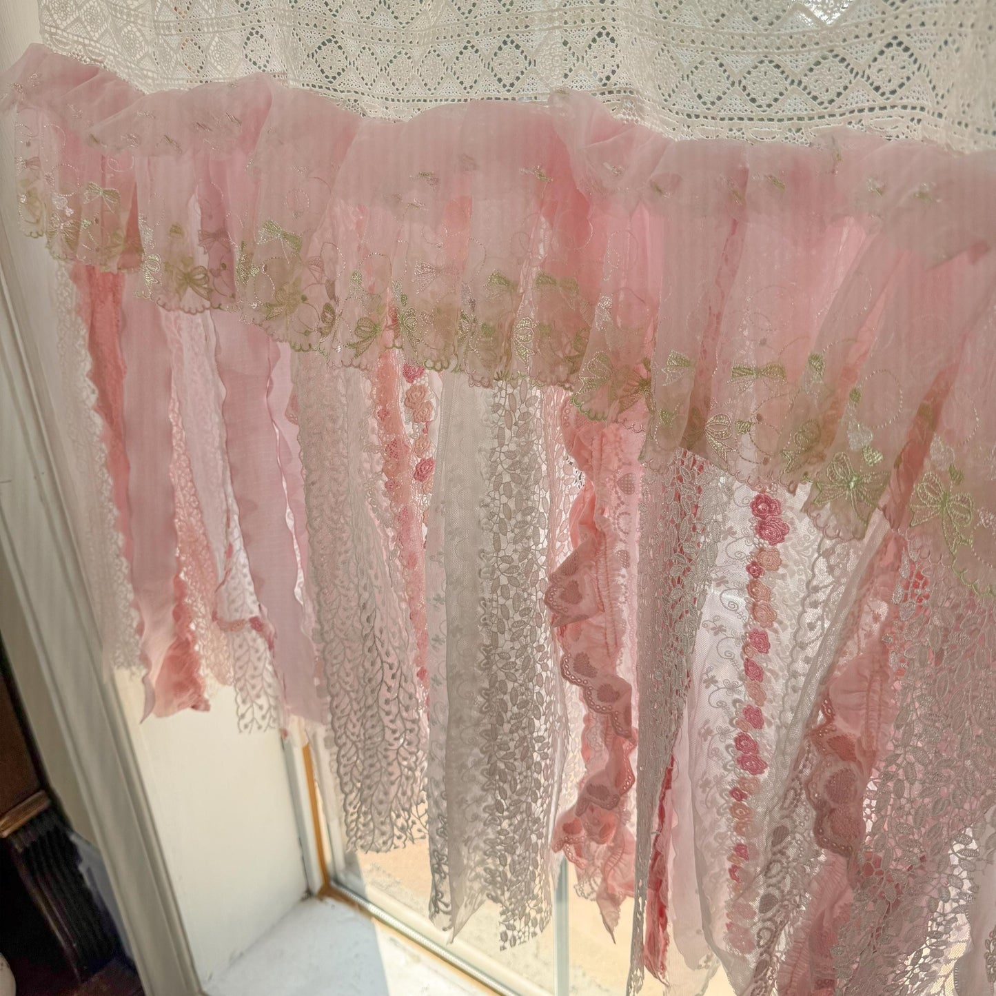 Romantic Embroidery Rose Curtain Valance, Shabby Light Pink Lace Valance, Cafe Curtain, Farmhouse Country Kitchen Curtains,H-25inch (63cm)
