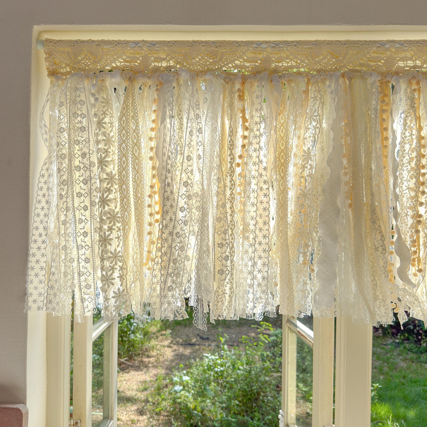 Rustic Shabby Chic Boho Curtains Valance, Beige White Crochet Lace Cafe Curtain, Cottagecore Farmhouse Kitchen Half Curtain, H-22inch (56cm)