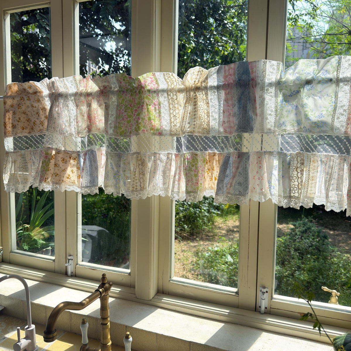 Vintage Floral Patchwork Ruffled Lace Valance,Victorian Cottage Cafe Curtain with Floral Embroidery and Lace Trim, Shabby Chic Lace Curtains