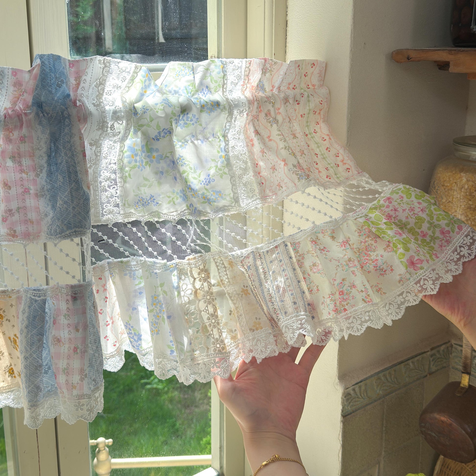Vintage Floral Patchwork Ruffled Lace Valance,Victorian Cottage Cafe Curtain with Floral Embroidery and Lace Trim, Shabby Chic Lace Curtains