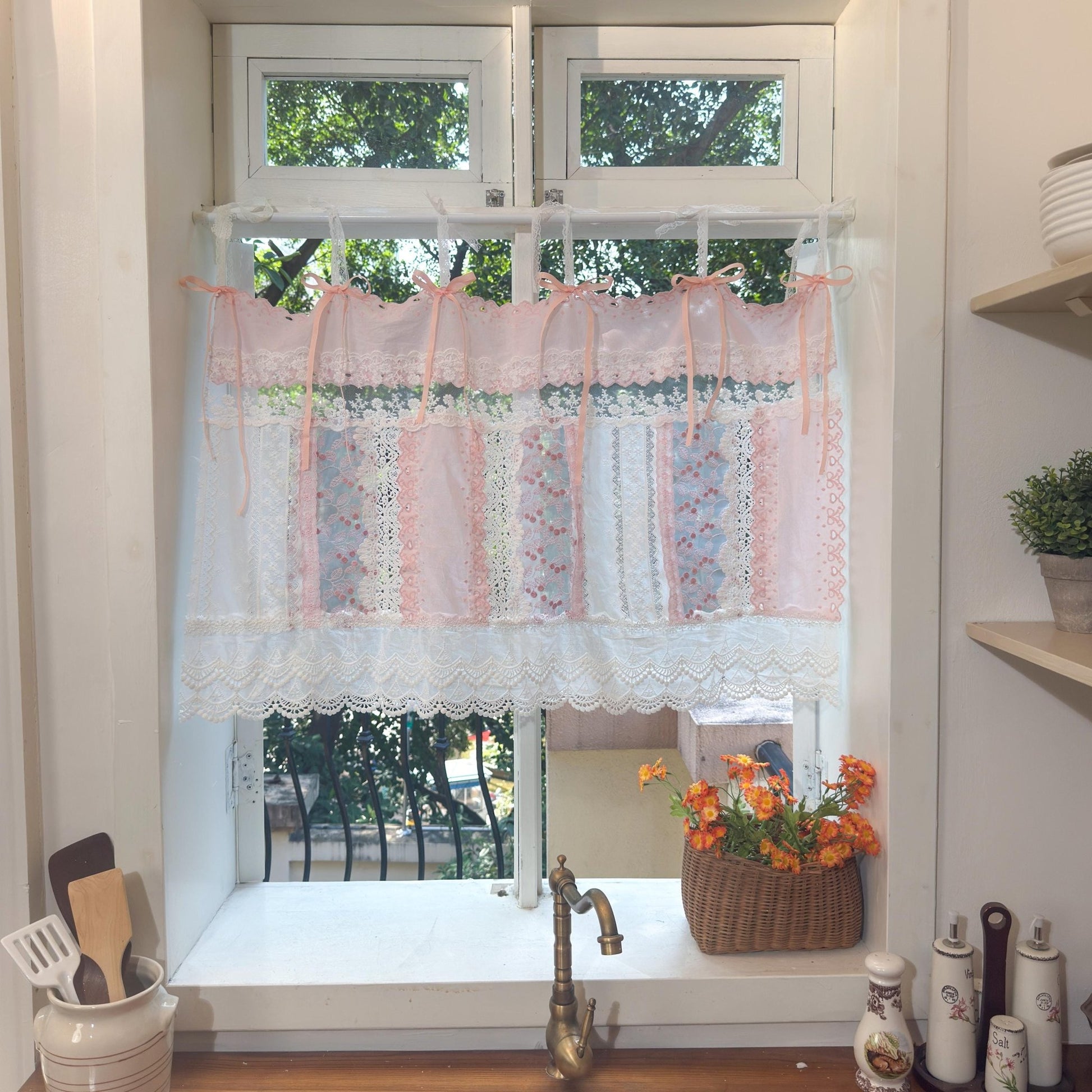 Mediterranean Chic Shabby Vintage Lace Fringed Curtain Valance - UDreamHome