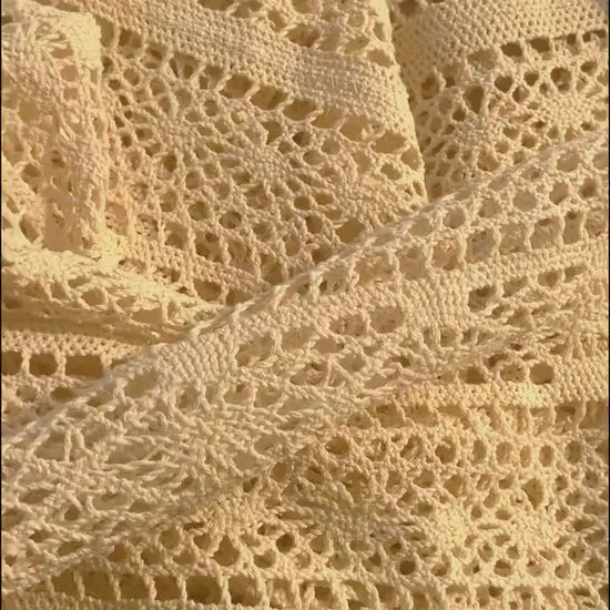 Vintage Country Crochet Short Curtains, Woven Flower Lace Half Curtains, Boho Chic Curtain, Farmhouse Light Filtering Kitchen Short Curtains