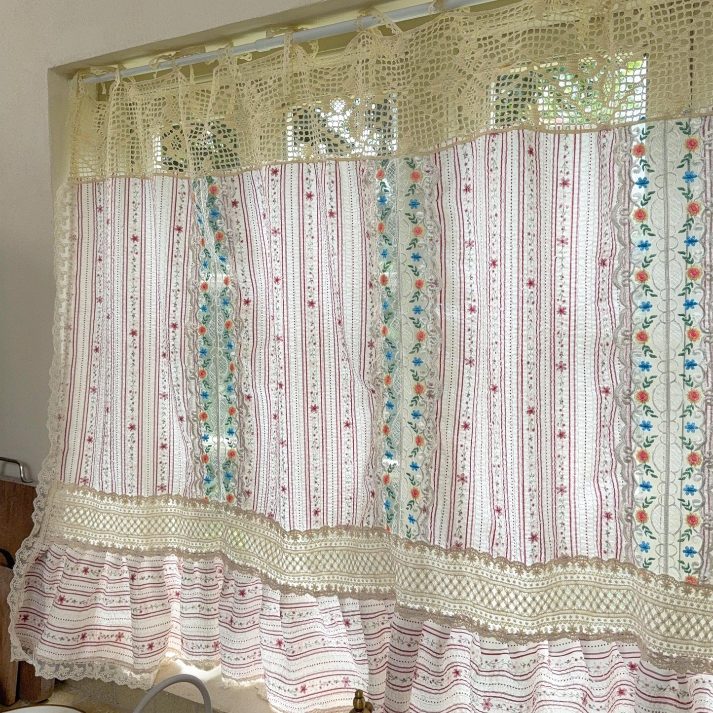 Vintage Patchwork Embroidered Floral Lace Curtain - UDreamHome