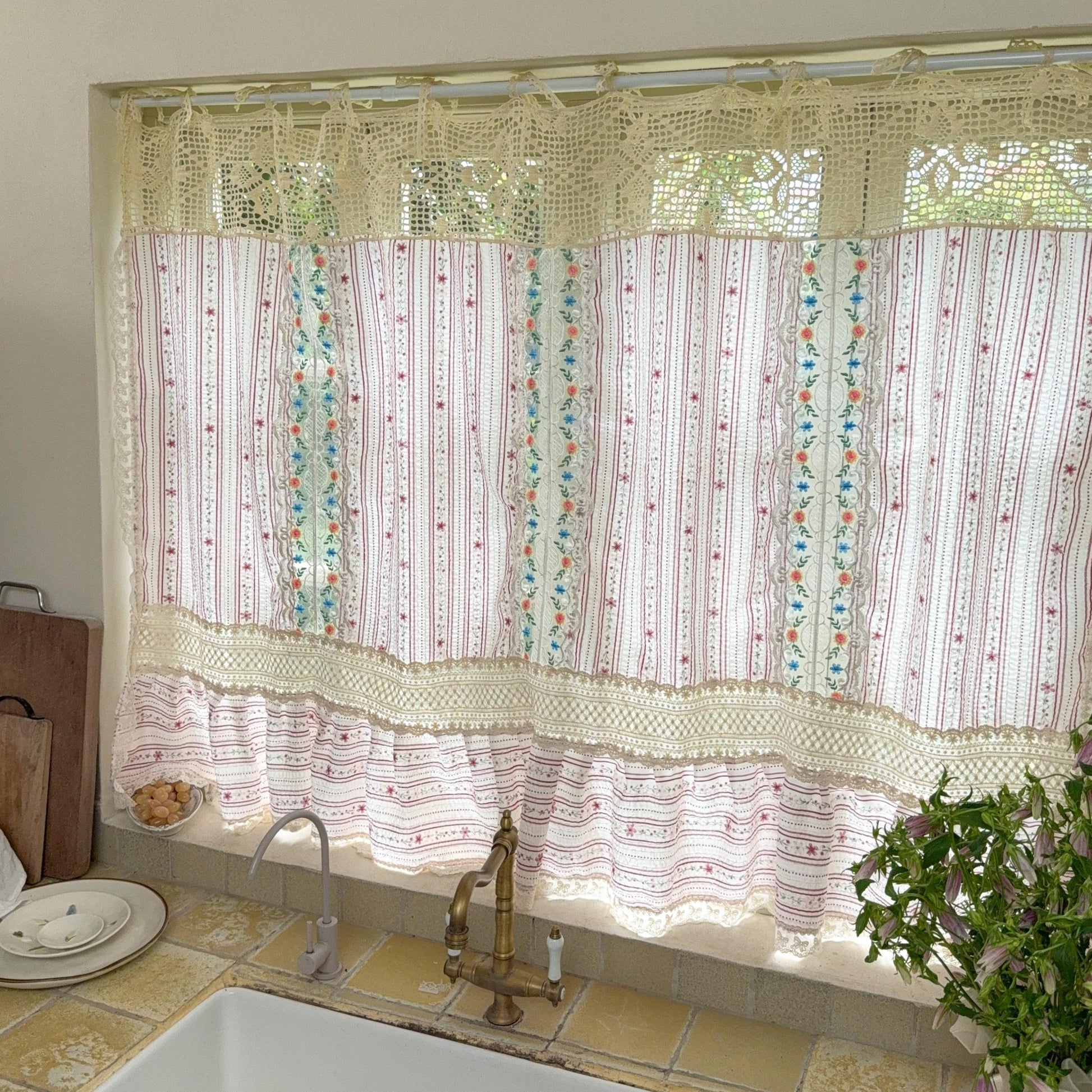 Vintage Patchwork Embroidered Floral Lace Curtain - UDreamHome
