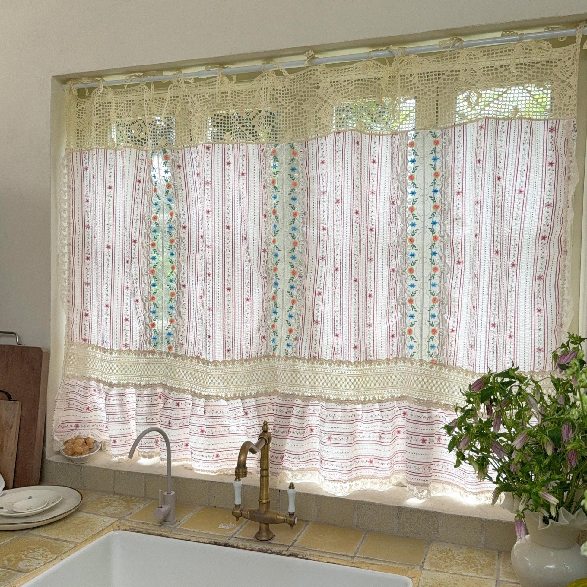 Vintage Patchwork Embroidered Floral Lace Curtain - UDreamHome