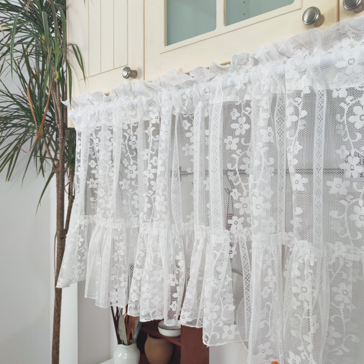 White Flower Garden Vines Jacquard Hollow Lace Sheer Curtains - UDreamHome
